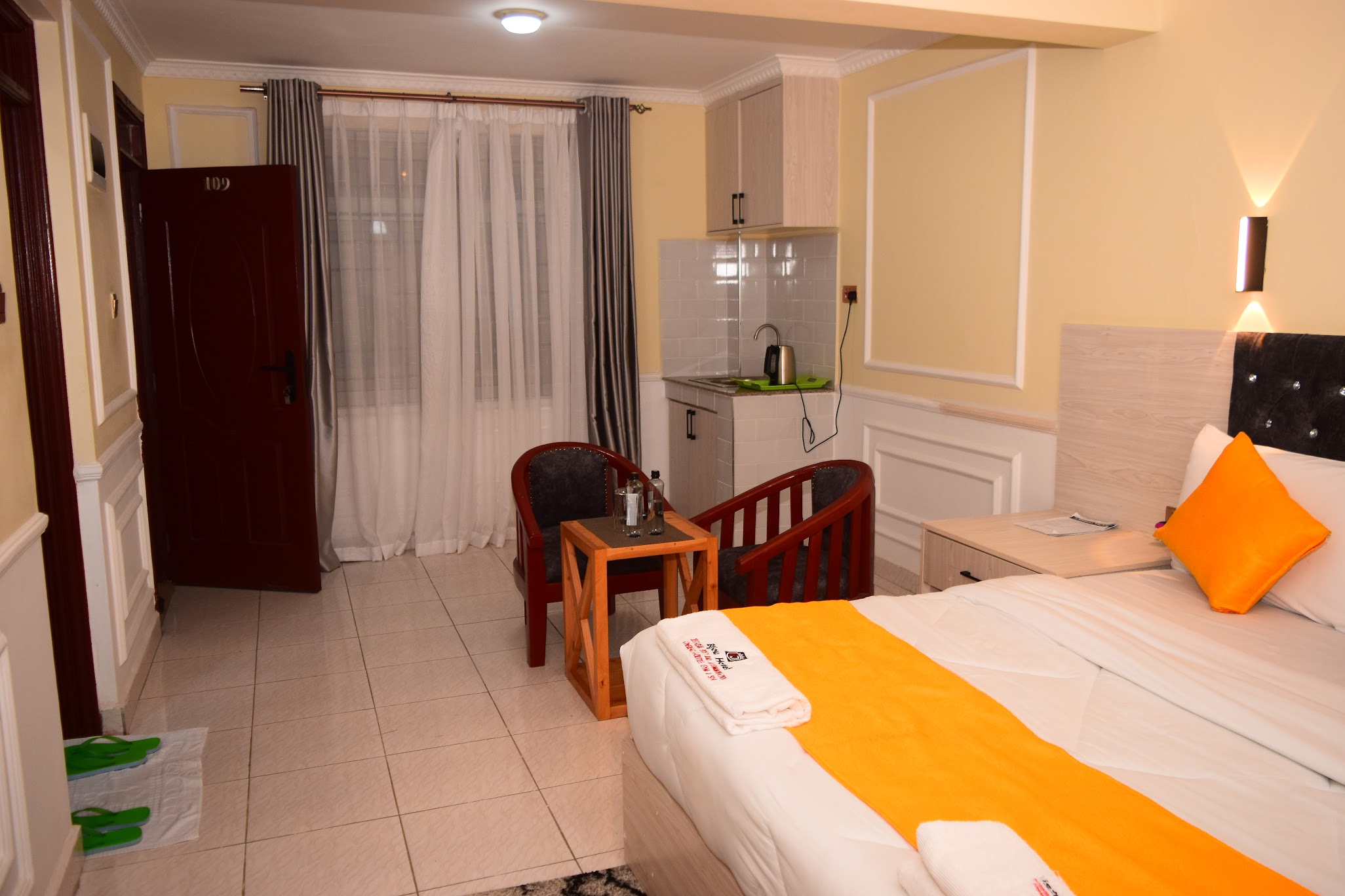 Welcome to Bijou Hotel